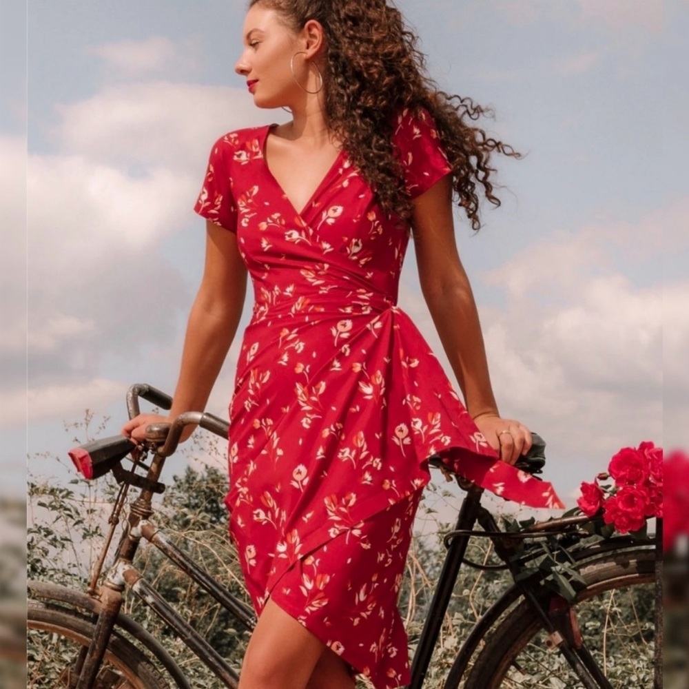 Kosan Travel Co. Red Floral Wrap Dress XS 4